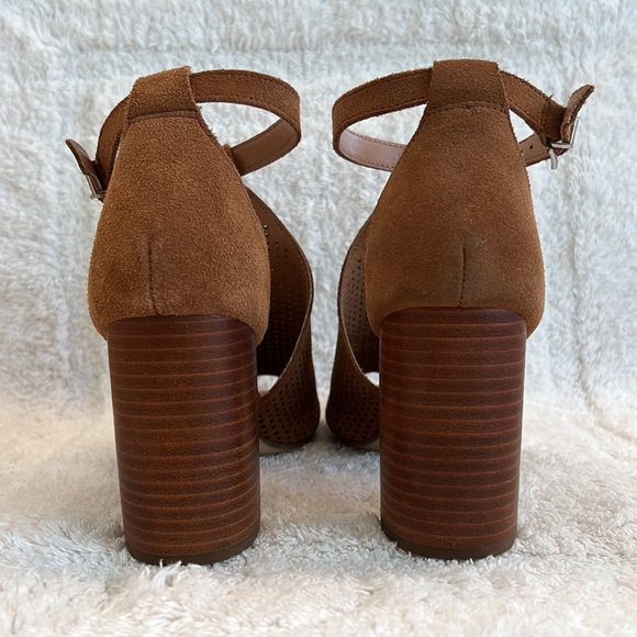 Suede Steve Madden Stack Heel with Peep Toe - Picture 5 of 16